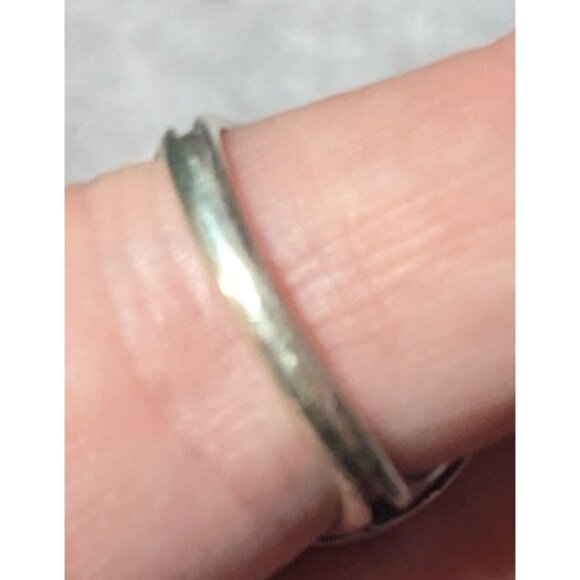 Vintage Sterling Silver Floral Scroll Concave Ring Size 7 1/2 - Picture 6 of 16